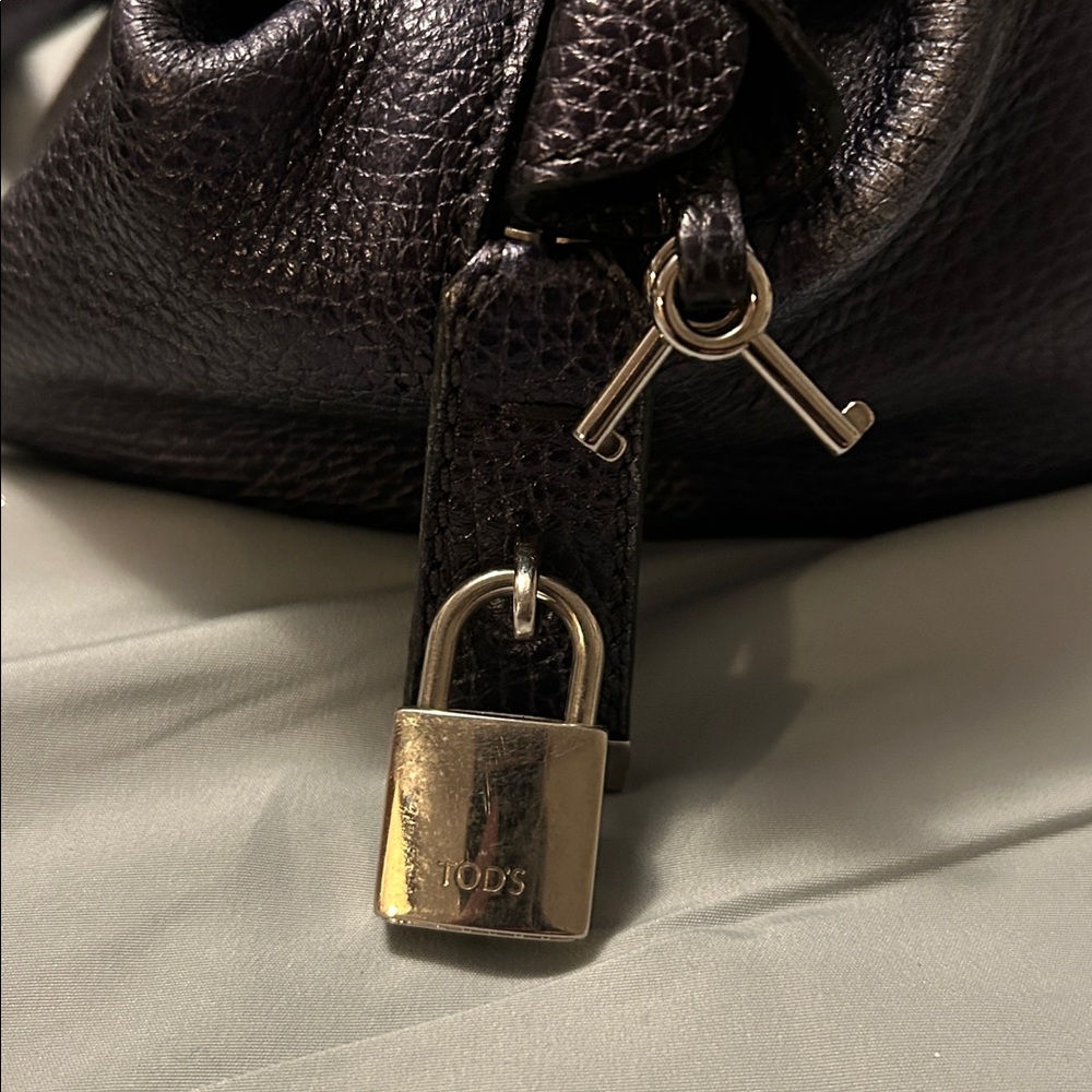 Tod's BLACK METALLIC Pebbled Leather Satchel - Picture 3 of 6